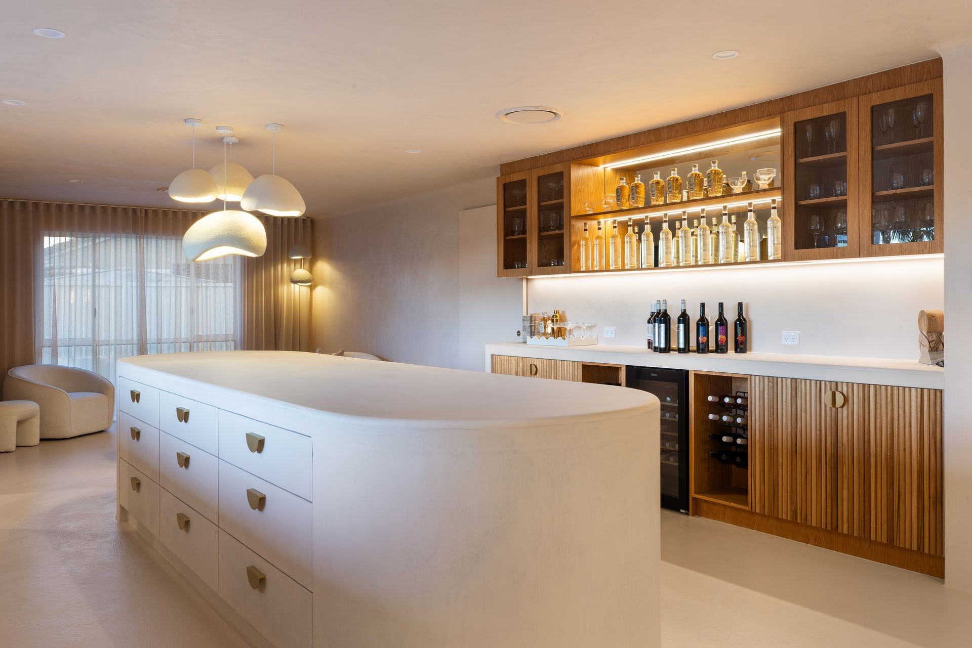 CUSTOM MICROCEMENT KITCHENS. FULLY INTEGRATED SYSTEMS. PREP TO SEAL.